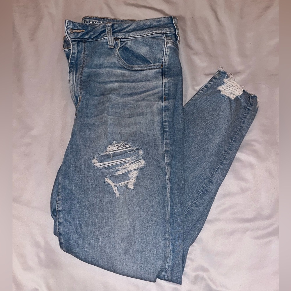 American Eagle Next Level Ripped High-Waisted Jegging